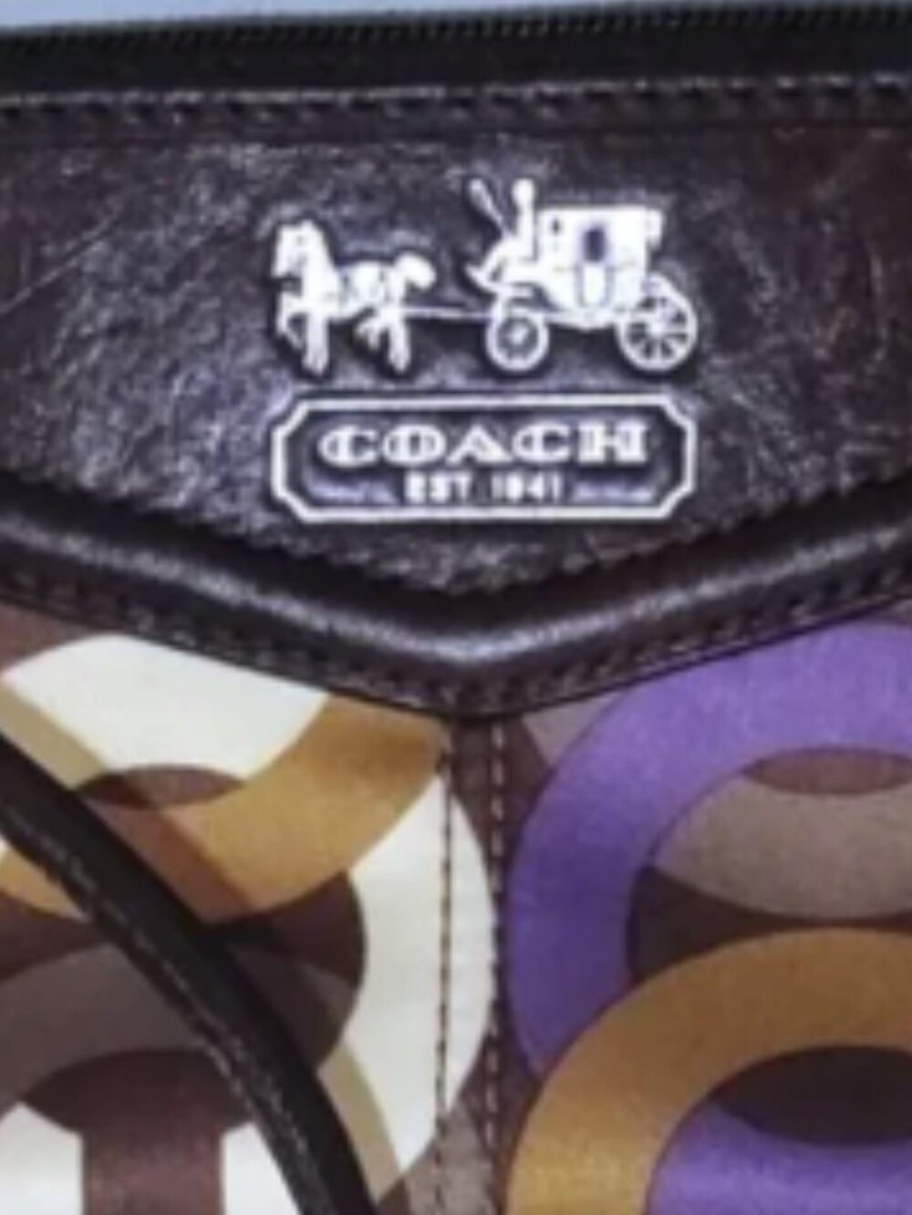 Coach Madison Op Art wristlet EUC - Picture 3 of 6